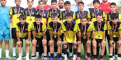 AKŞEHİR TURNUVASIN ŞAMPİYONU OSMANLISPOR